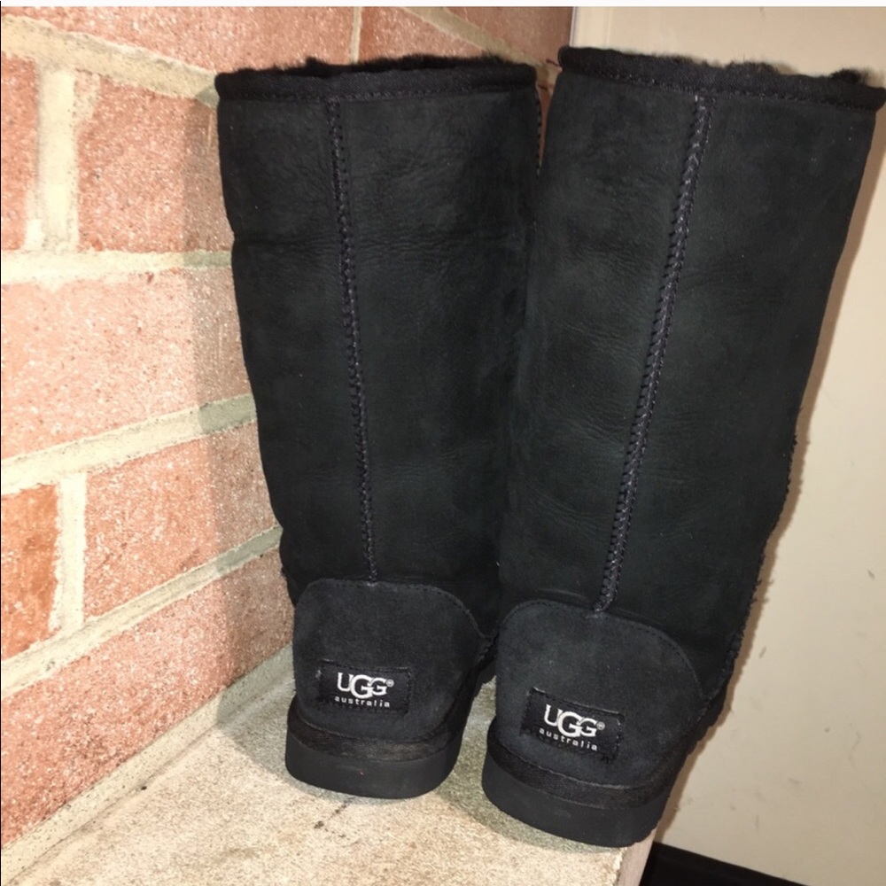 Tall black UGGS
